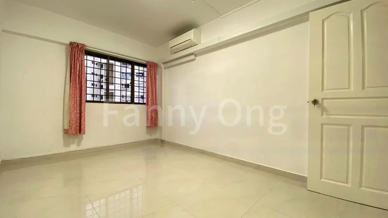 4 Room (4A) HDB for Rent in  324 Hougang Avenue 5 - Image 12