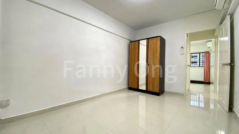 4 Room (4A) HDB for Rent in  324 Hougang Avenue 5 - Image 10