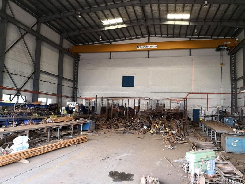 Factory / Workshop (B2) for Rent:  10m High Ceiling - Overhead Crane - Image 2