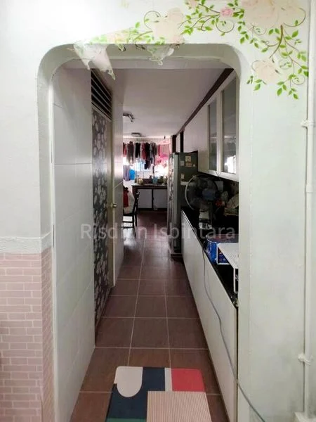 4 Room (4S) HDB for Sale in  225 Pending Road - Image 7