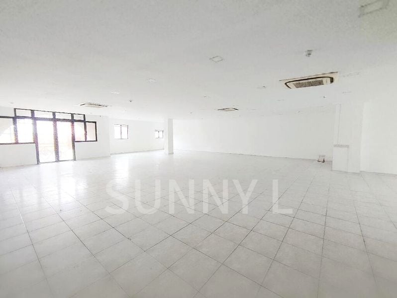 Shop / Shophouse for Rent: Prime Showroom Space on Geylang Road, Shophouse Near MRT PLQ - Image 17