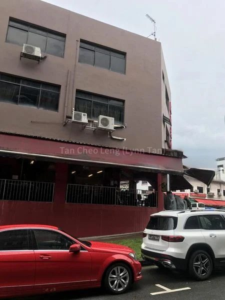 Office for Sale: Freehold, 7-storey building with lift. - Image 14