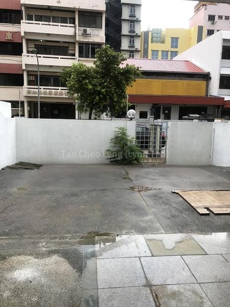 Office for Sale: Freehold, 7-storey building with lift. - Image 4