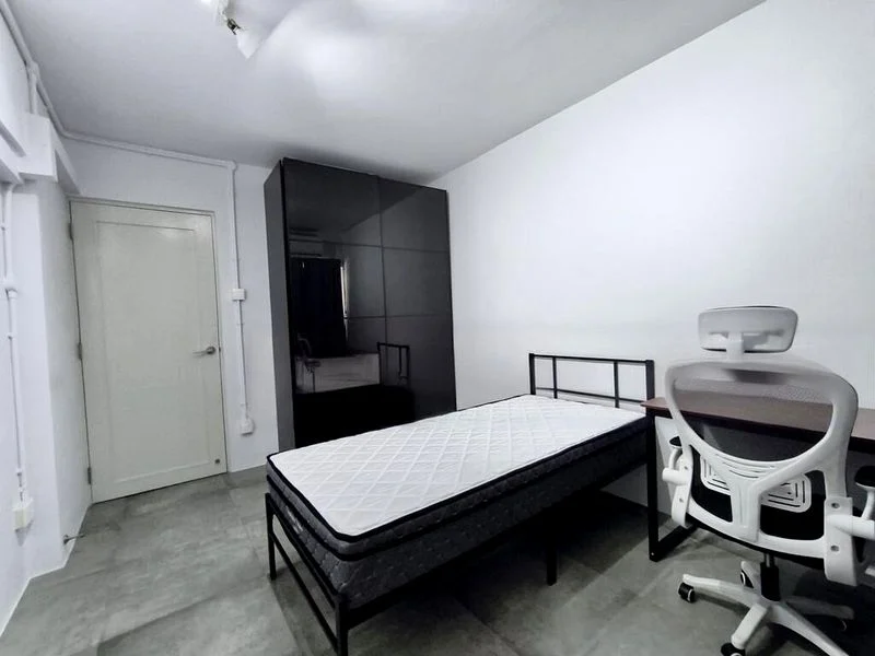 Master Room (HDB) for Rent in  54 Telok Blangah Drive - Image 1