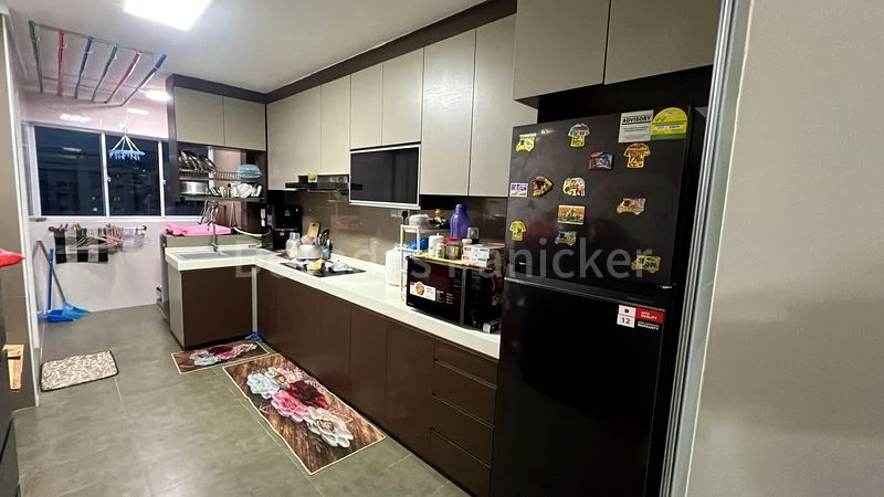 Common Room (HDB) for Rent in  231 Yishun Street 21 - Image 6