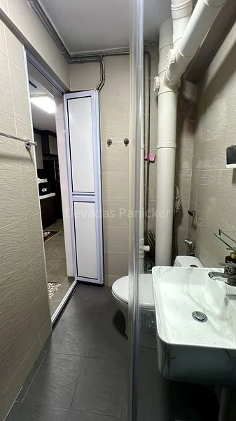 Common Room (HDB) for Rent in  231 Yishun Street 21 - Image 3