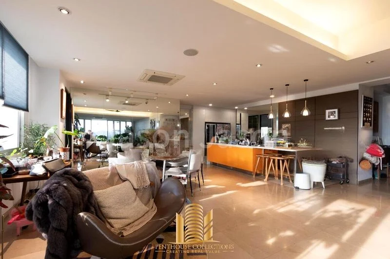 4 Bed Condo for Rent in  Leighwoods - Image 1