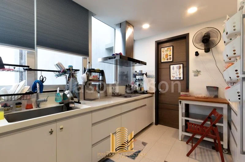 4 Bed Condo for Rent in  Leighwoods - Image 14