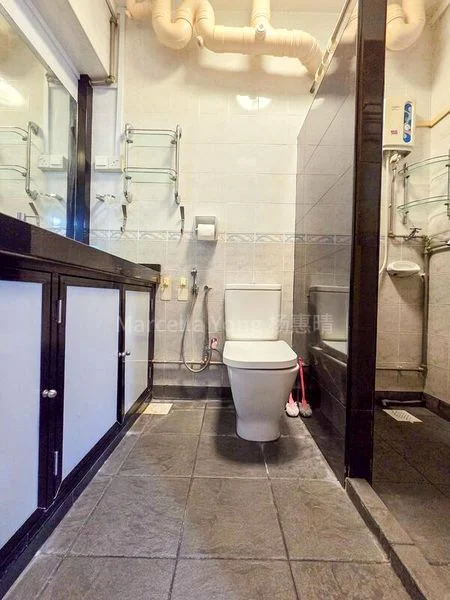 5 Room (5I) HDB for Rent in  187A Rivervale Drive - Image 10