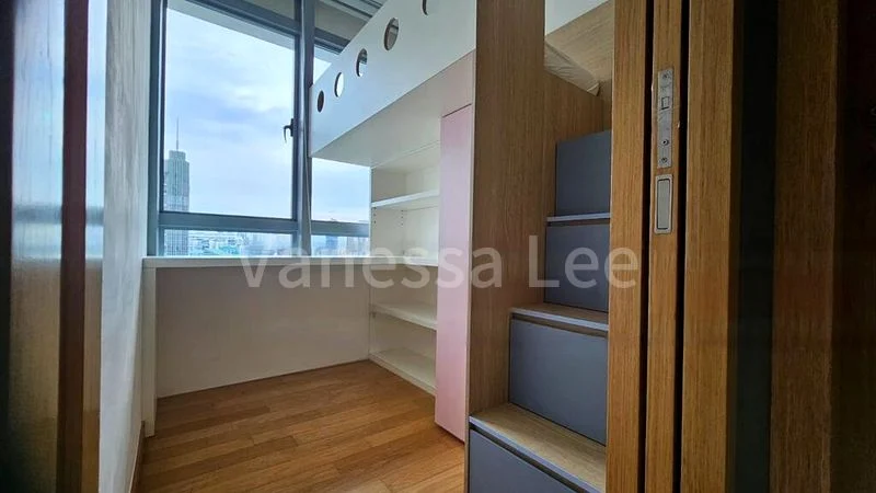 3 Bed Condo for Rent in  26 Newton - Image 2
