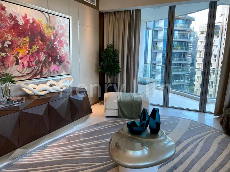 5 Bed Condo for Sale in Cliveden At Grange - Image 1