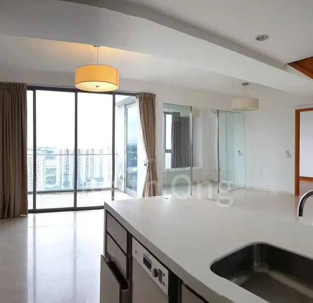 3 Bed Condo for Sale in  Centro Residences - Image 8