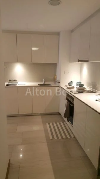 3 Bed Condo for Rent in  Lakeville - Image 2