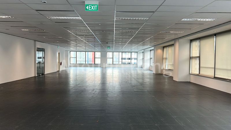 Office for Rent in  The Heeren - Image 2