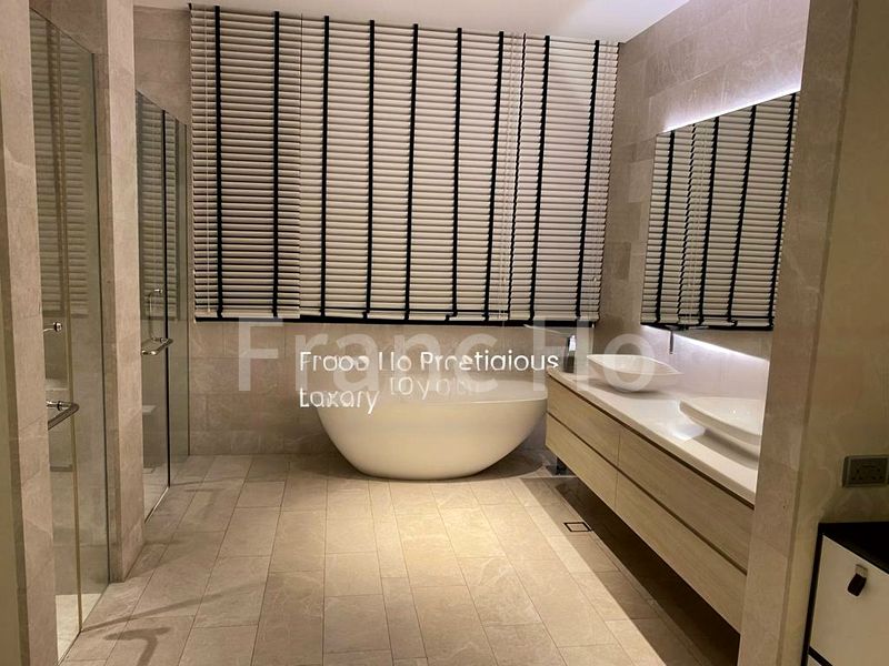 6 Bed Semi-Detached House (Landed) for Sale in Jalan Bumbong - Image 5