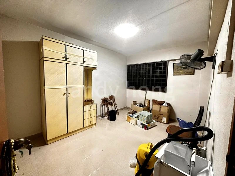 4 Room (4NG) HDB for Sale in 486 Jurong West Avenue 1 - Image 5