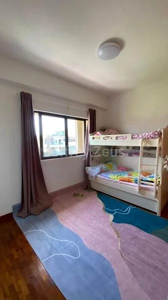 5 Bed Terraced House (Landed) for Rent in  Excelsior Gardens - Image 2