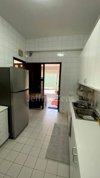 5 Bed Terraced House (Landed) for Rent in  Excelsior Gardens - Image 8