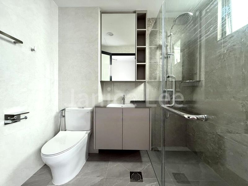 3 Bed Apartment (Condo) for Rent in  Fortune Jade - Image 3