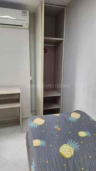 Common Room (HDB) for Rent in  960 Hougang Avenue 9 - Image 1