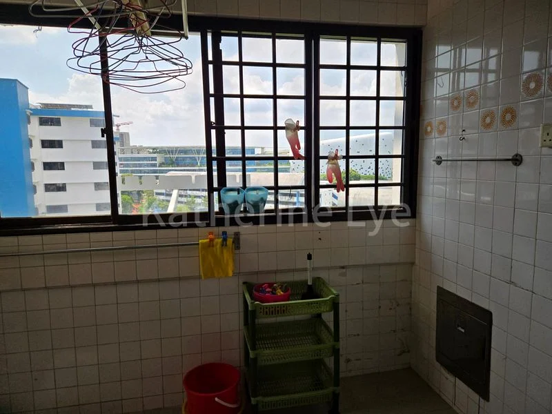 4 Room (4NG) HDB for Sale in  546 Ang Mo Kio Avenue 10 - Image 8