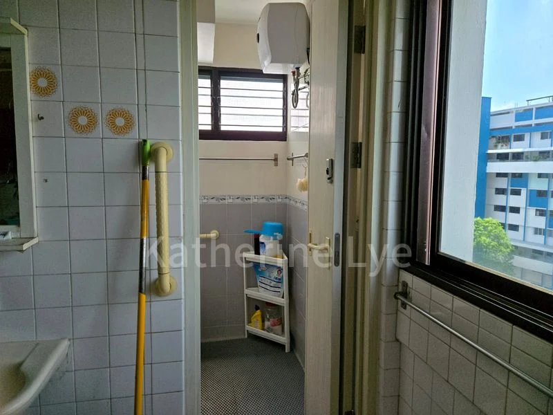 4 Room (4NG) HDB for Sale in  546 Ang Mo Kio Avenue 10 - Image 10