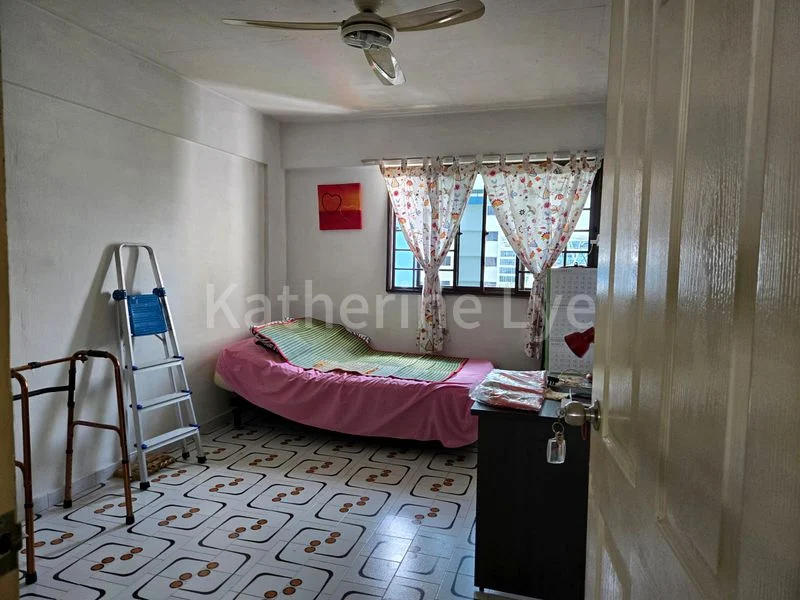4 Room (4NG) HDB for Sale in  546 Ang Mo Kio Avenue 10 - Image 7