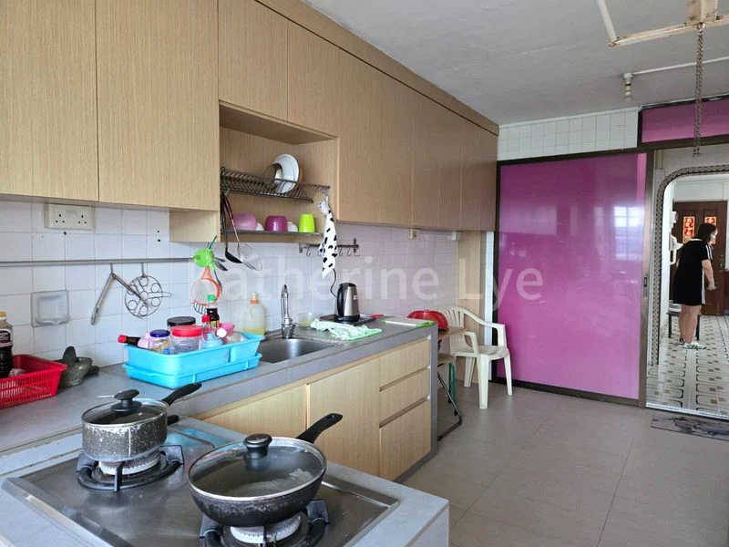 4 Room (4NG) HDB for Sale in  546 Ang Mo Kio Avenue 10 - Image 3