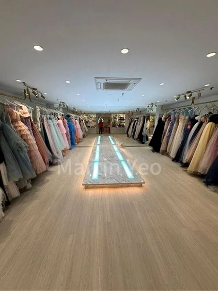 Office for Sale: Manhattan House - Image 4