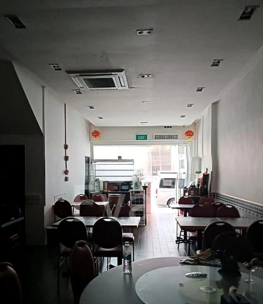 Shop / Shophouse for Rent: 2-Storey F&B Unit on Jalan Besar - Image 3