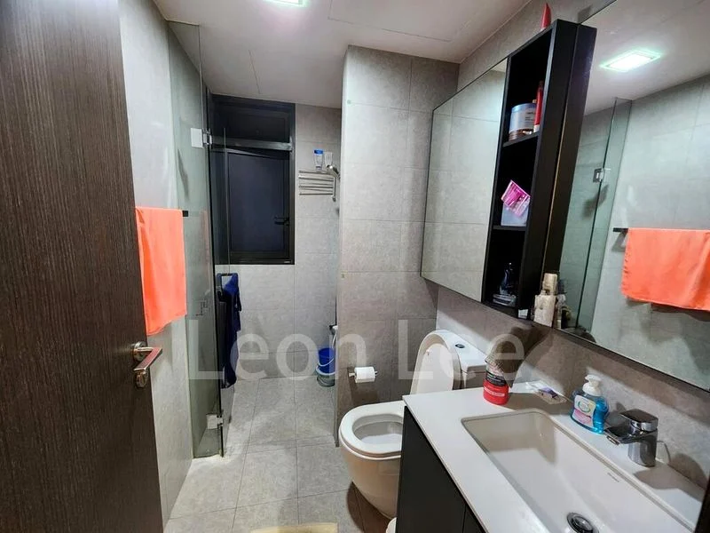 Master Room (Condo) for Rent in  iNZ Residence - Image 4