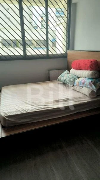 Common Room (HDB) for Rent in  866 Yishun Street 81 - Image 1