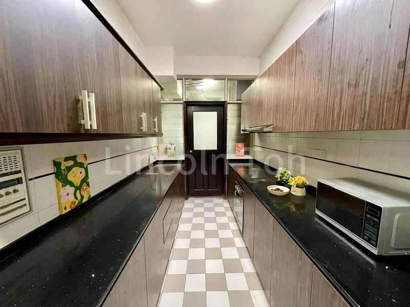 Common Room (Condo) for Rent in  Changi Court - Image 6