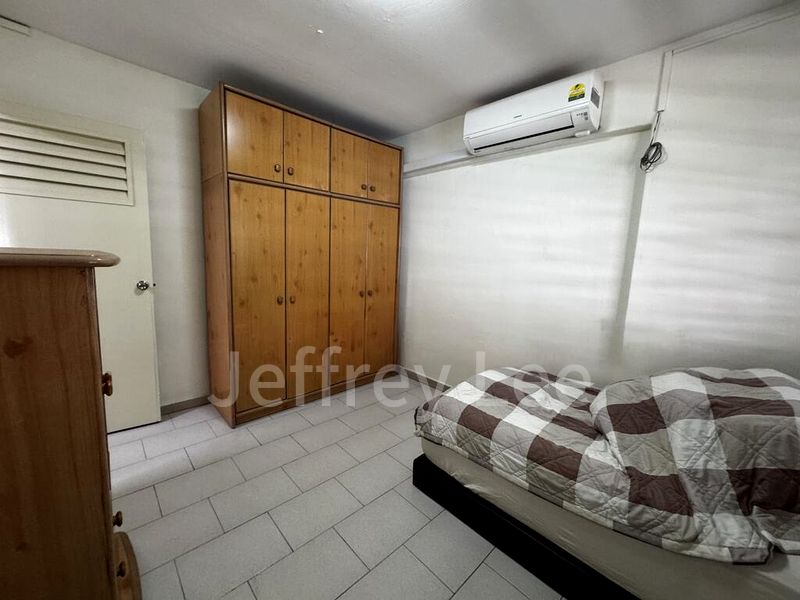 3 Room (3NG) HDB for Sale in  104 Serangoon North Avenue 1 - Image 8