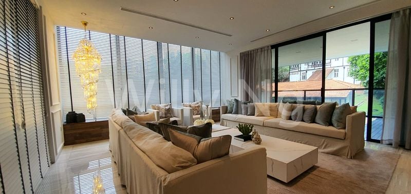 3 Bed Apartment (Condo) for Sale in Reignwood Hamilton Scotts - Image 1