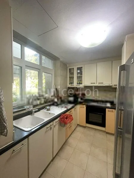 3 Bed Condo for Rent in  Summerhill - Image 5