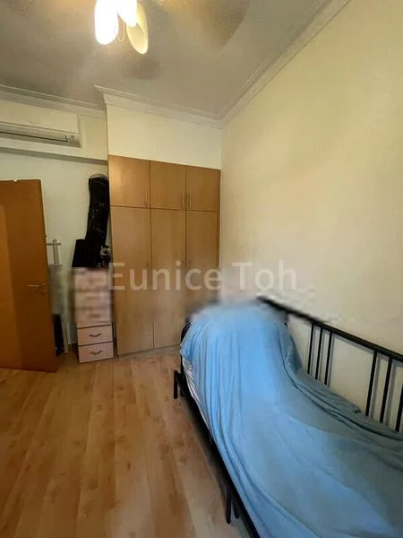 3 Bed Condo for Rent in  Summerhill - Image 14