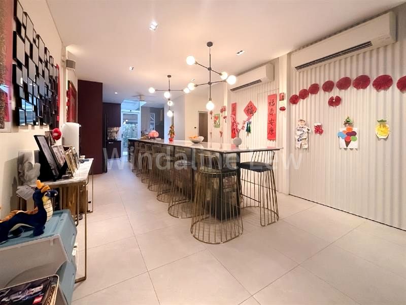 4 Bed Terraced House (Landed) for Sale in Hoot Kiam Road - Image 6