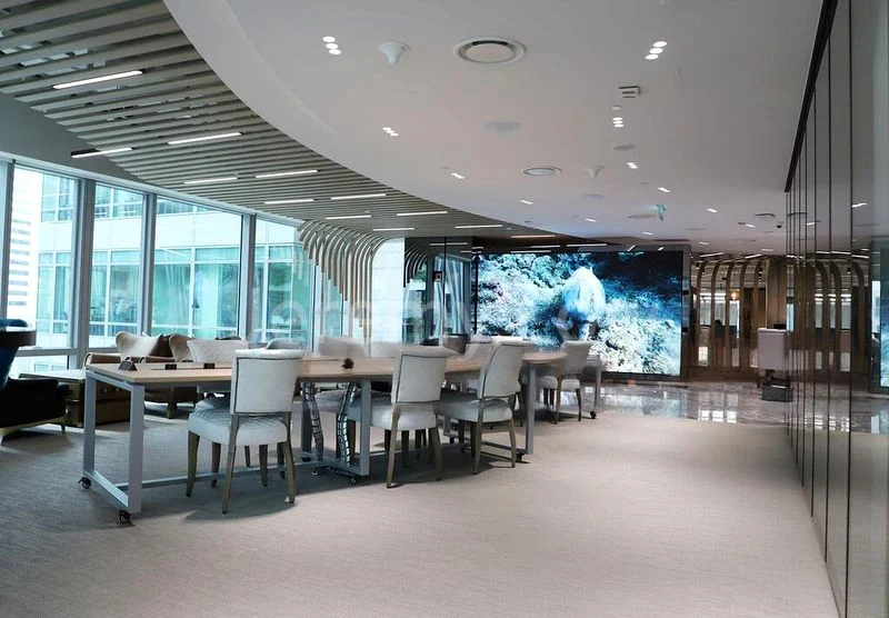 Office for Rent: Capital Square - Image 6