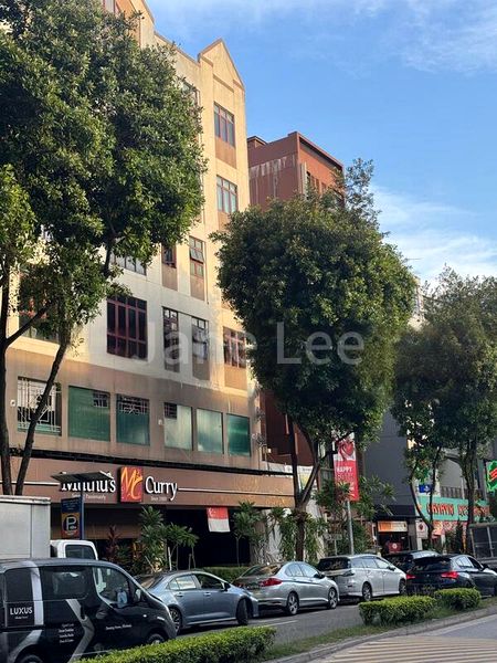 Shop / Shophouse for Rent: Race Course Road - Image 2