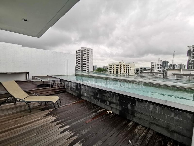 4 Bed Condo for Rent in The Oliv - Image 11