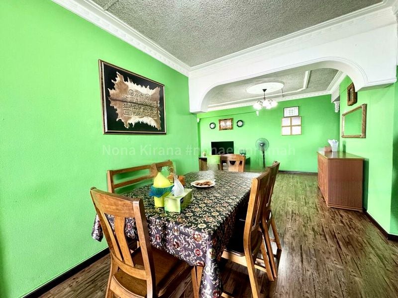 5 Room (5STD) HDB for Sale in  217 Lorong 8 Toa Payoh - Image 10