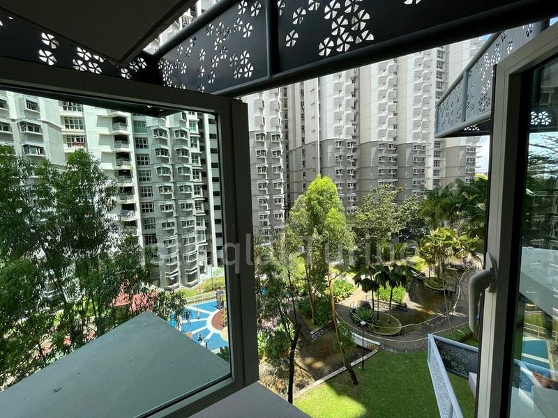 Common Room (HDB) for Rent in  393 Bukit Batok West Avenue 5 - Image 2