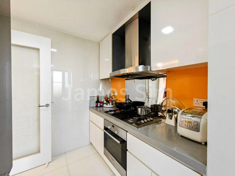 3 Bed Condo for Sale in  The Interlace - Image 13