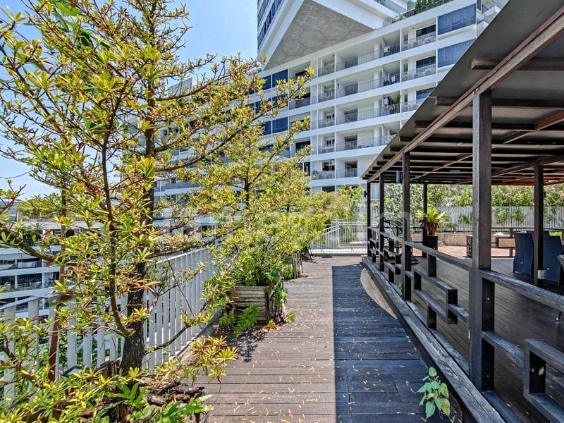 3 Bed Condo for Sale in  The Interlace - Image 17