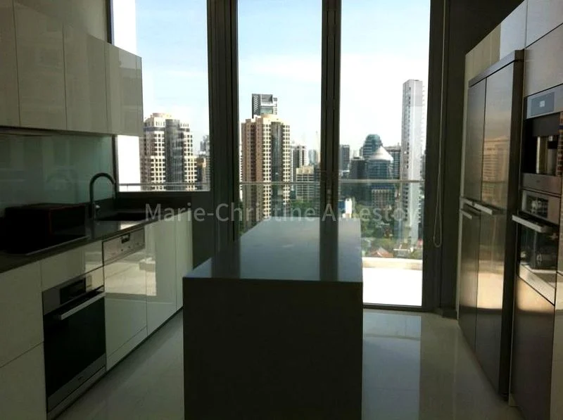 3 Bed Condo for Rent in  Cliveden At Grange - Image 5