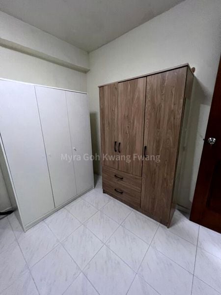 3 Room (3I) HDB for Rent in  534 Bukit Batok Street 51 - Image 5