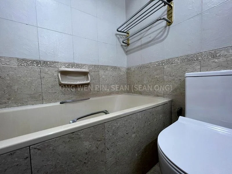 Common Room (Condo) for Rent in  The Mayfair - Image 14