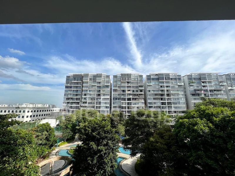 2 Bed Apartment (Condo) for Rent in The Centris - Image 11