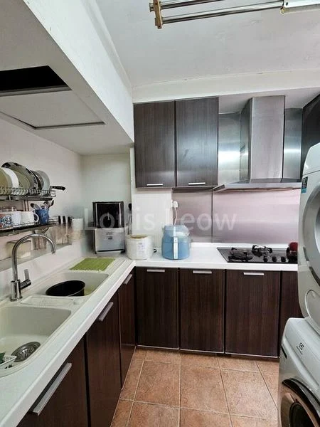 Executive HDB for Sale in  607 Elias Road - Image 7